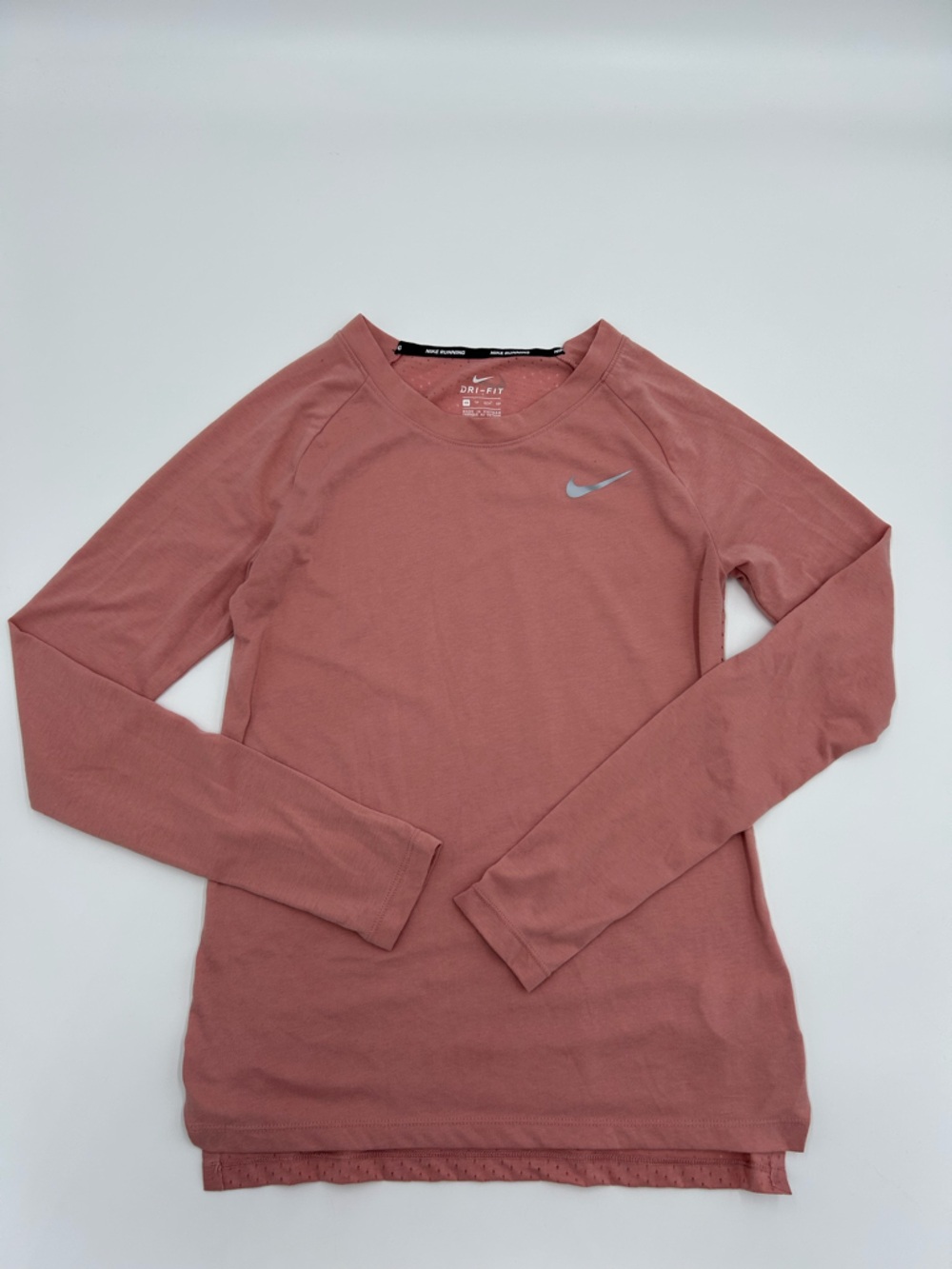 Nike Running Women’s Crewneck Top in Dusty Rose XS